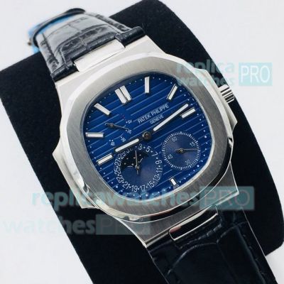 Swiss Replica Patek Philippe Nautilus 5724G Moonphase Watch Blue Dial